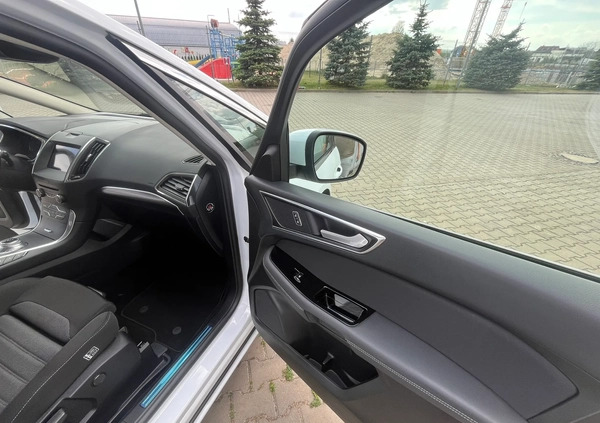 Ford S-Max cena 105800 przebieg: 52000, rok produkcji 2021 z Lubin małe 781